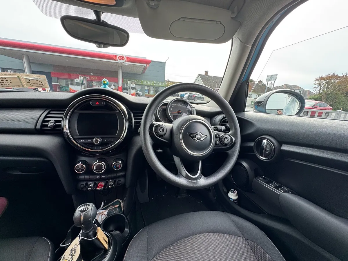 2018 Mini Cooper | 90,000km | 1.5L petrol | 5 door - Image 4