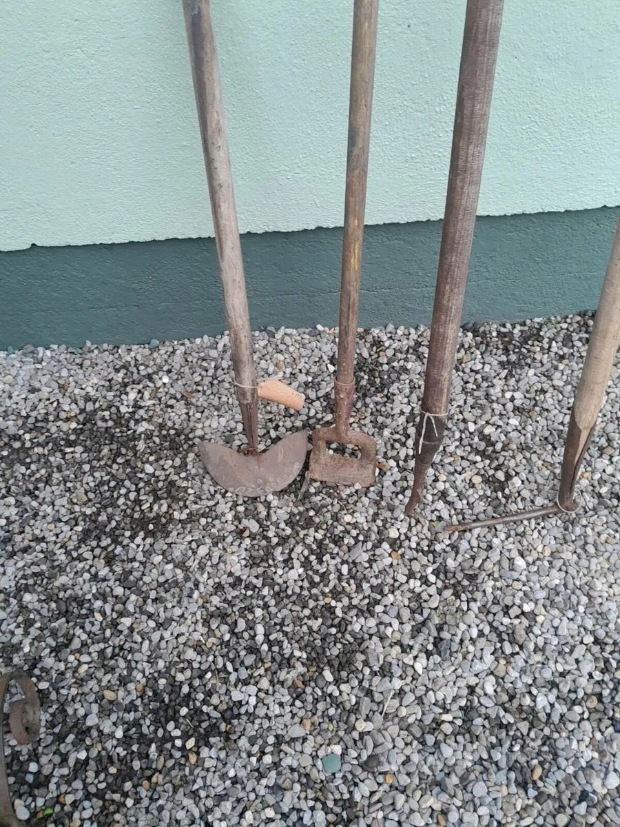 Vintage garden tools - Image 4