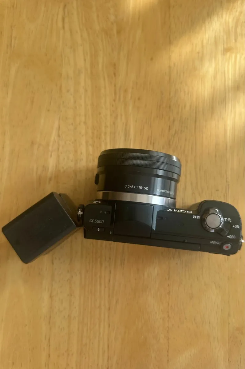 Sony A5000 digital mirrorless Camera - Image 3