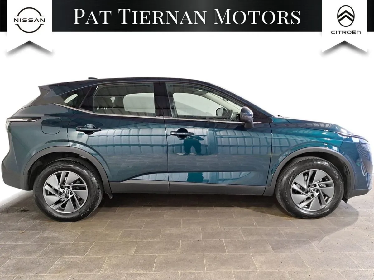 Nissan QASHQAI 1.3 PET Mild Hybrid SV - Image 3