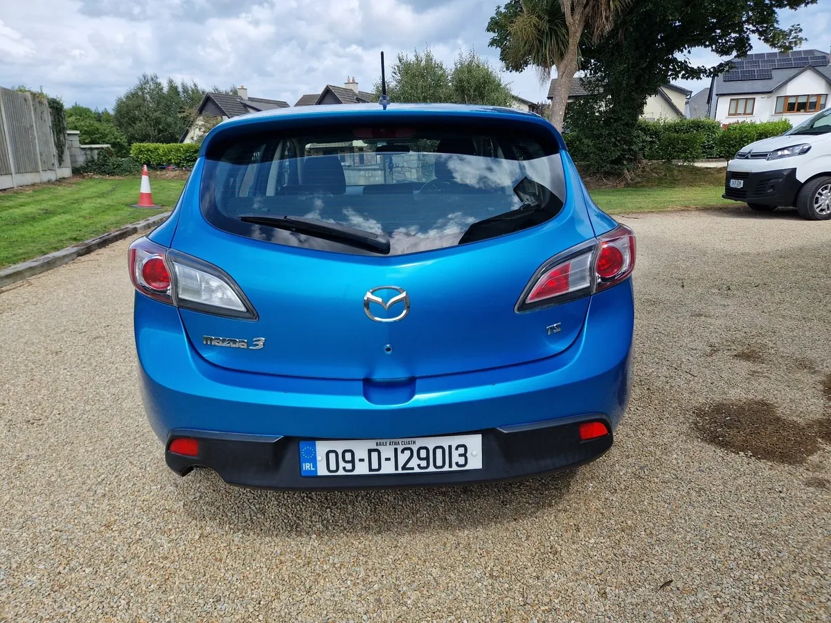 Mazda Mazda3 2009 - Image 3