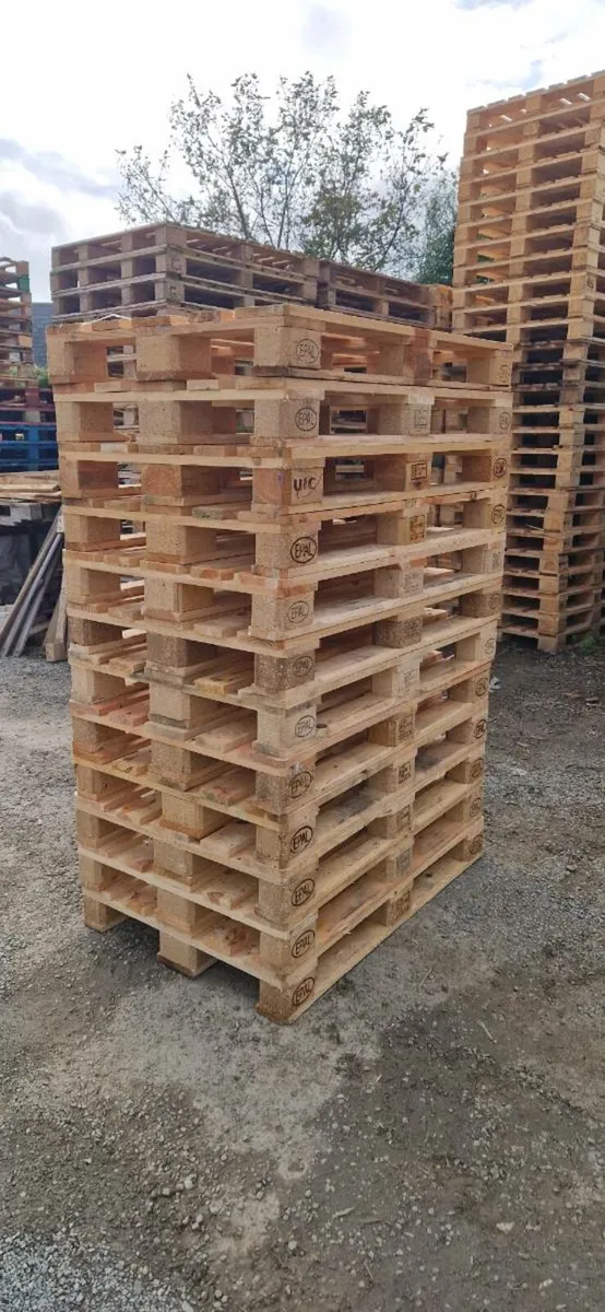 Euro Pallets - Image 1