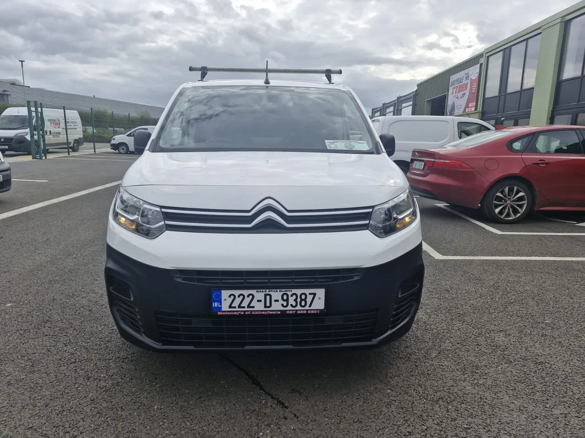 Citroen Berlingo 2022 - Image 2