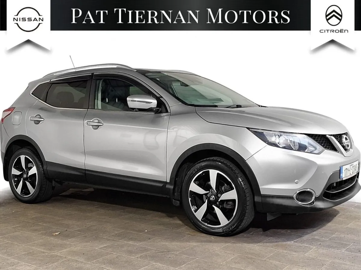 Nissan QASHQAI 1.2 PET SV Premium - Image 1
