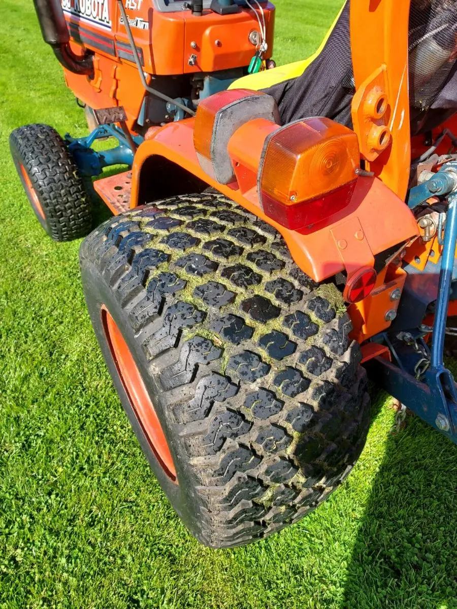 Kubota  B1750 - Image 4