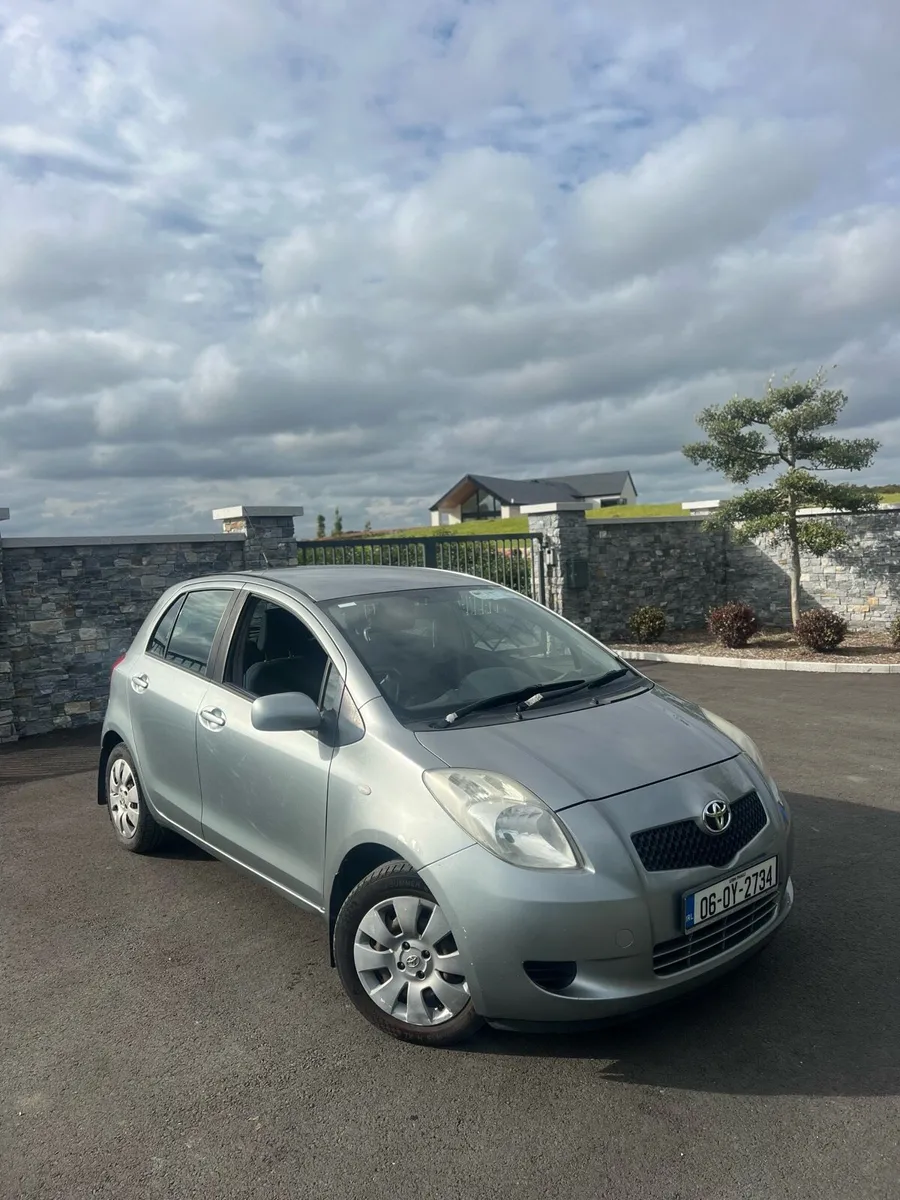 Toyota Yaris 1.0L NCT 10/26 TAX 10/25 89.000 miles - Image 1