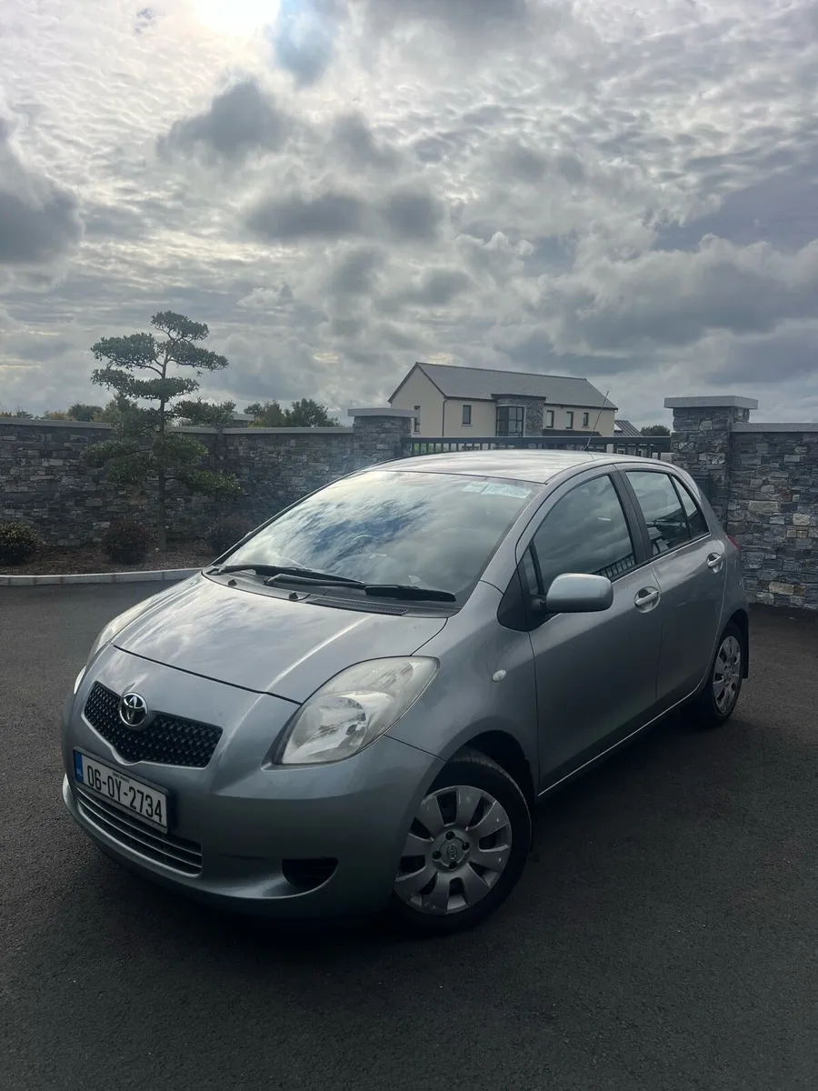 Toyota Yaris 1.0L NCT 10/26 TAX 10/25 89.000 miles - Image 3