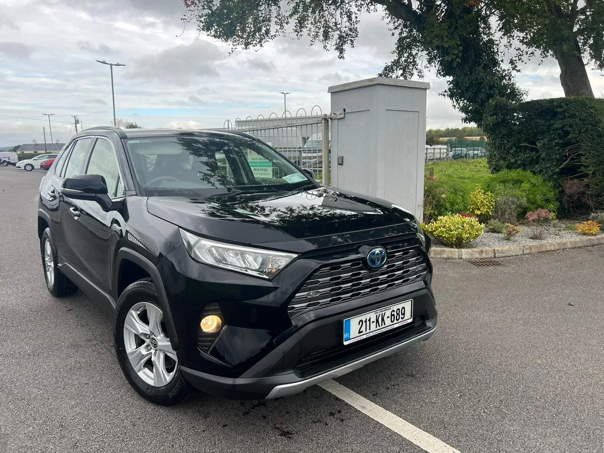 Toyota RAV4 Hybrid Luna 2021 - Image 1