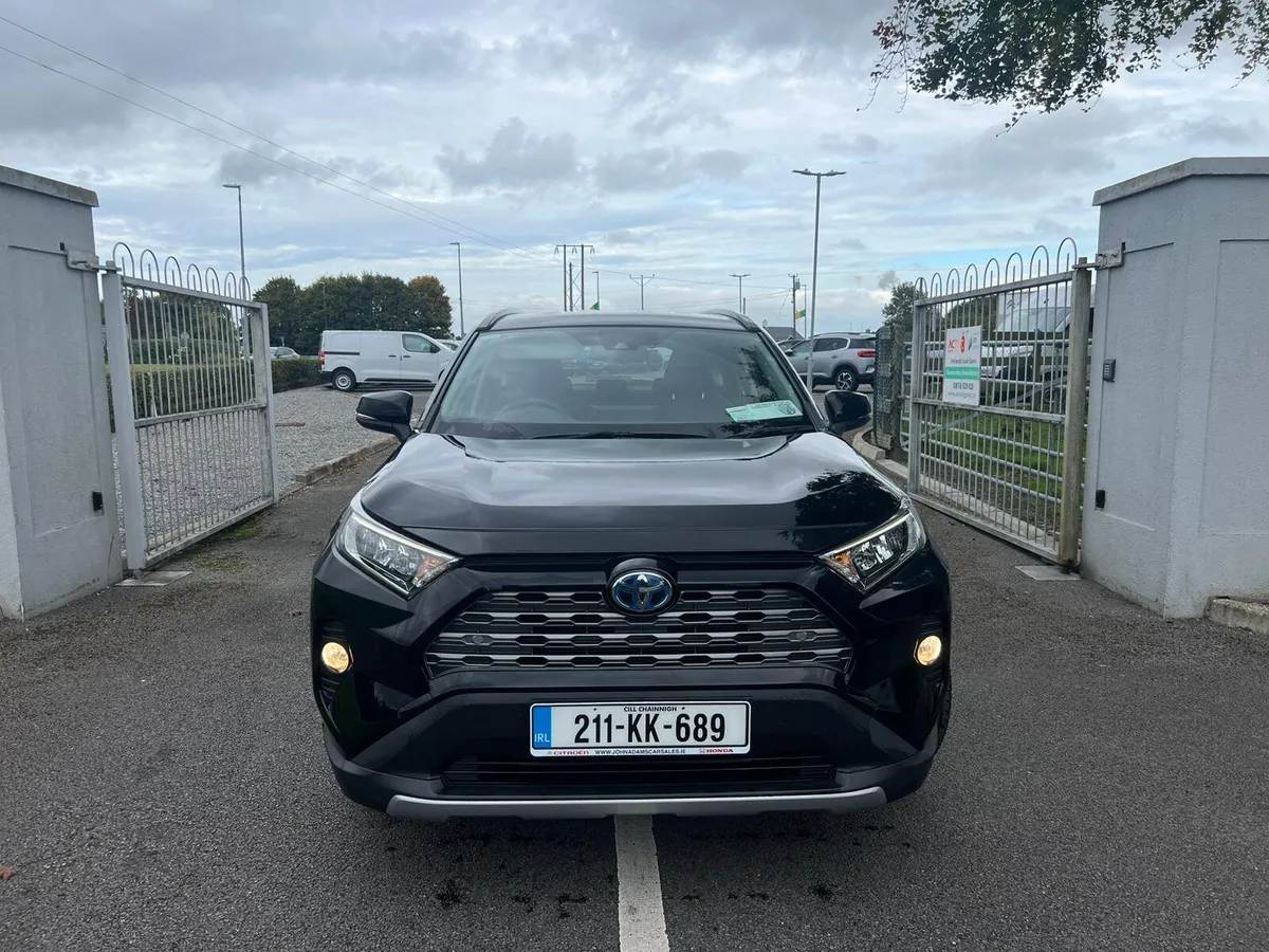 Toyota RAV4 Hybrid Luna 2021 - Image 2