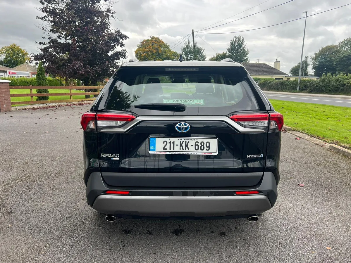 Toyota RAV4 Hybrid Luna 2021 - Image 4