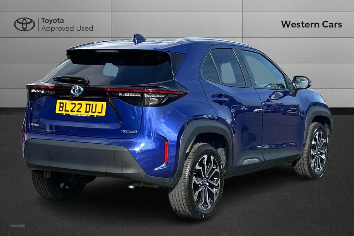 Toyota Yaris Cross 1.5 Vvt-h Design E-cvt Euro 6 - Image 2