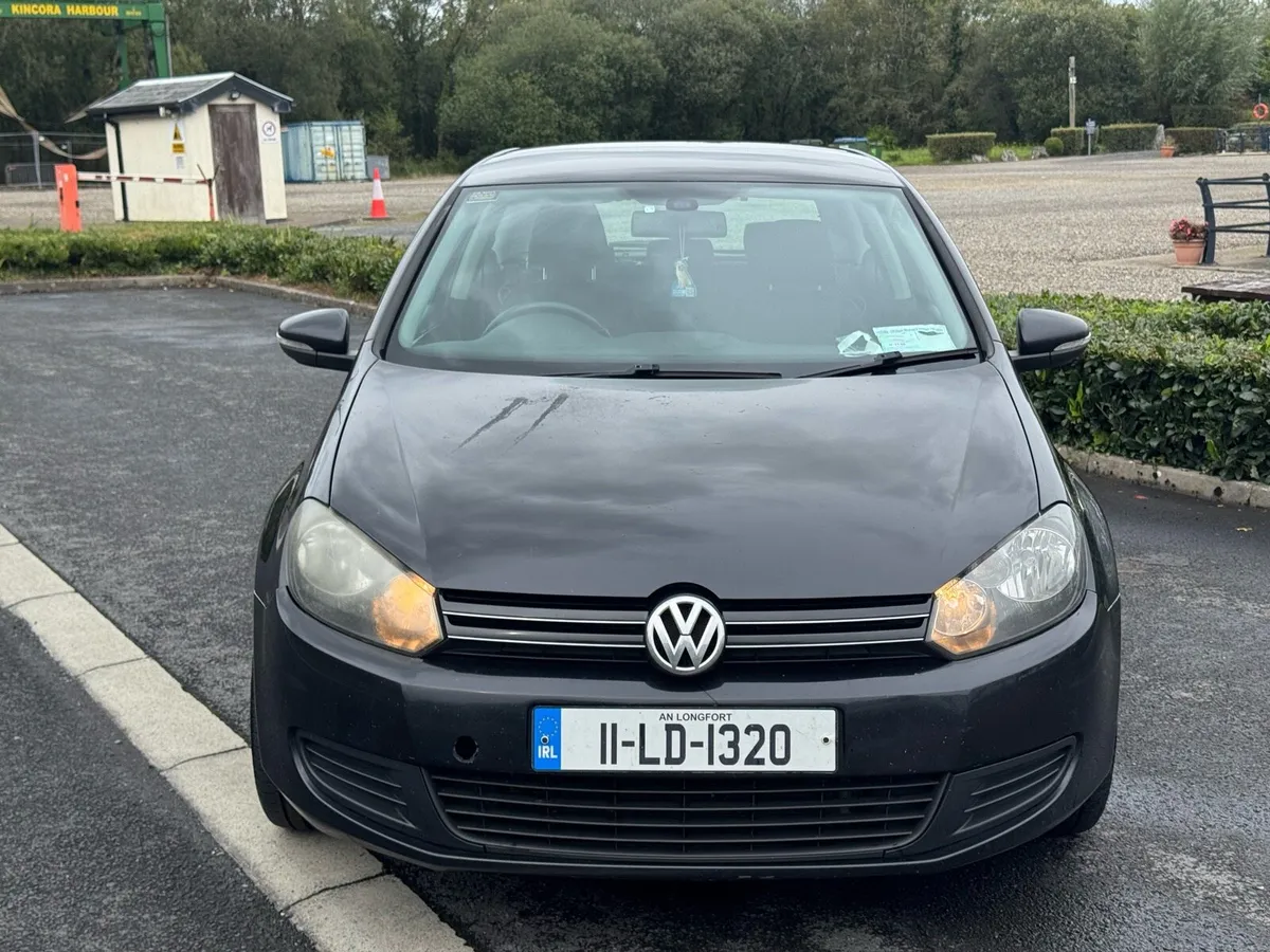 Volkswagen Golf 2011 2.0 diesel - Image 2