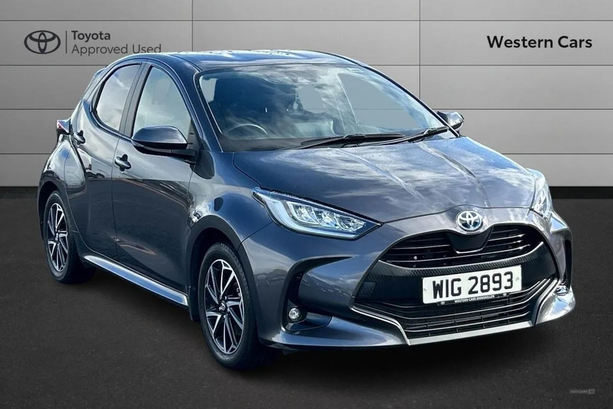 Toyota Yaris 1.5 Vvt-h Design E-cvt Euro 6 (s/s) - Image 1