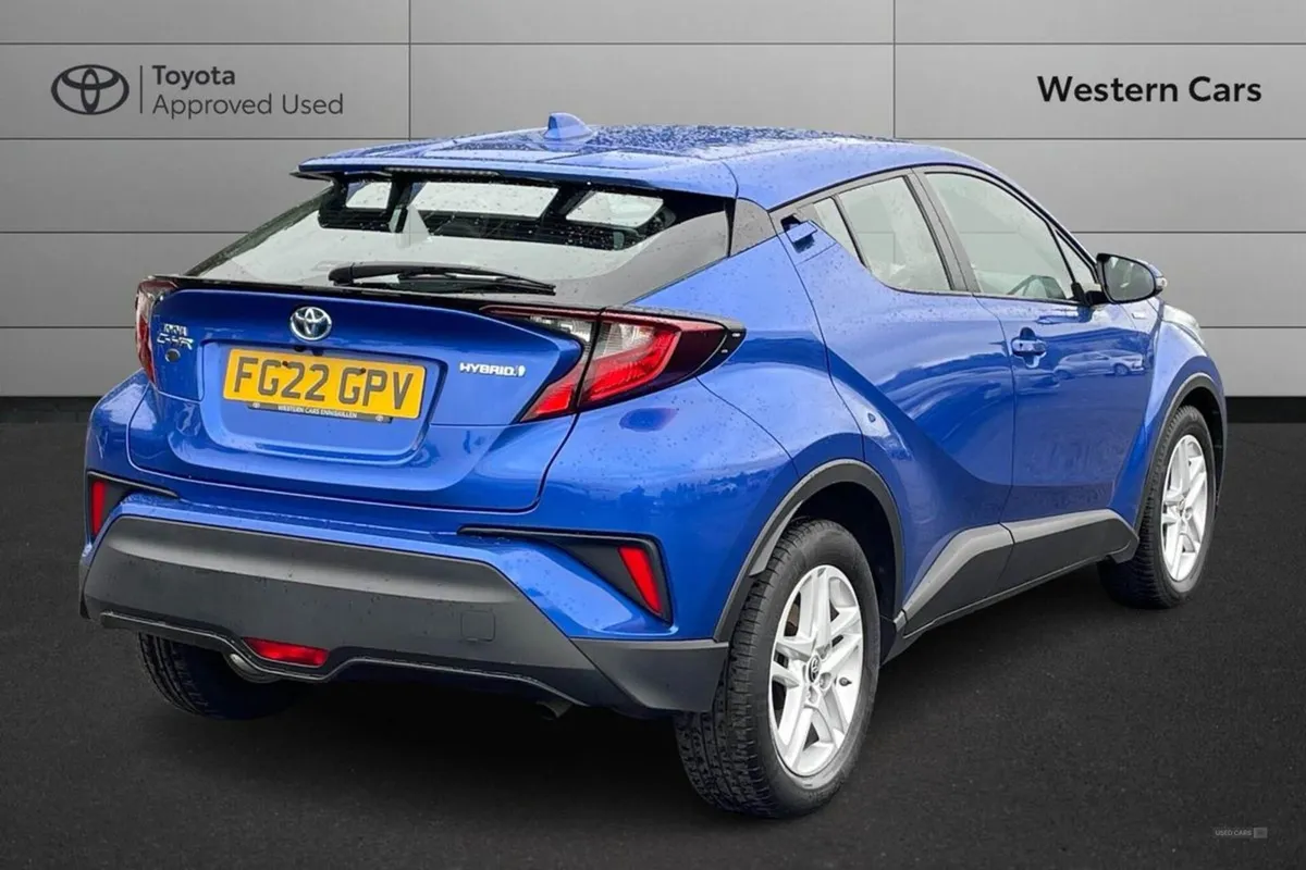 Toyota C-HR 1.8 Vvt-h Icon CVT Euro 6 (s/s) 5dr - Image 4