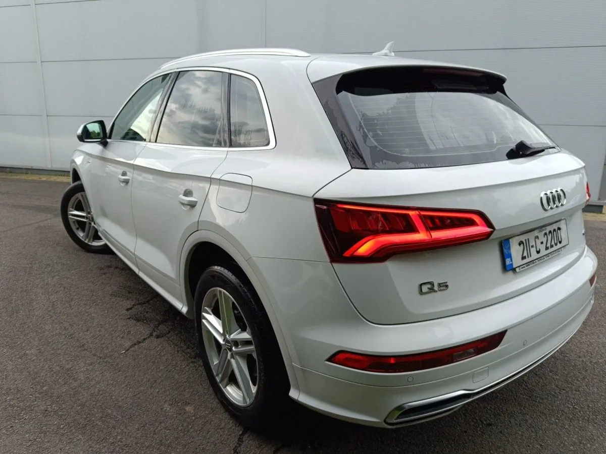 Audi Q5 50tfsi E S-line Auto 299Bhp Phev - Image 3