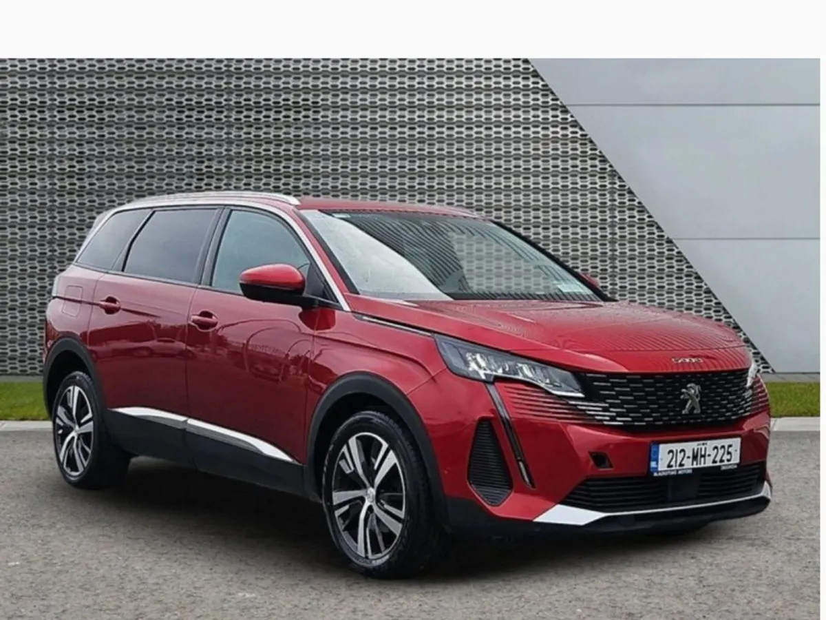 Peugeot 5008 1.5 Bluehdi 130bhp Allure - Image 1