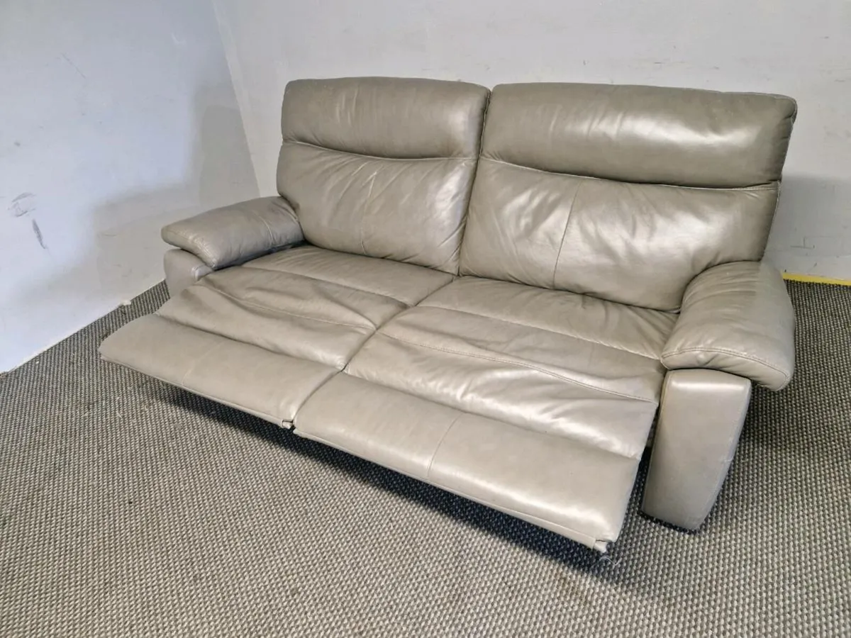 Sofa - Image 4