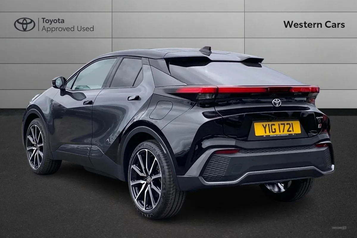 Toyota C-HR 2.0 Vvt-h 13.6 kWh GR Sport CVT Euro - Image 4