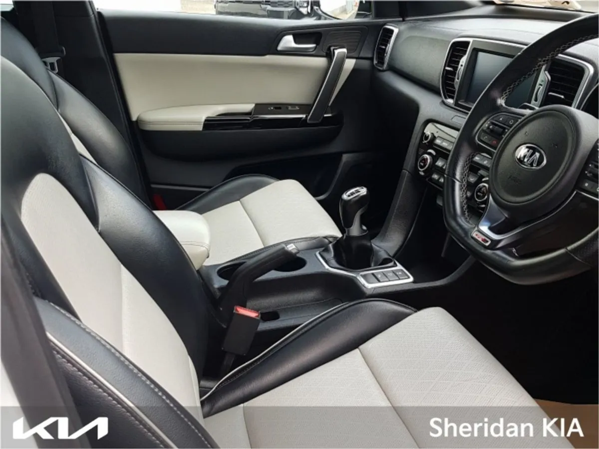 Kia Sportage 1.7 GT Line - Image 2