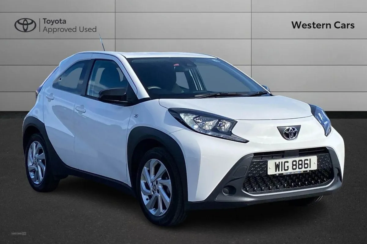 Toyota Aygo X 1.0 Vvt-i Pure Euro 6 (s/s) 5dr - Image 1