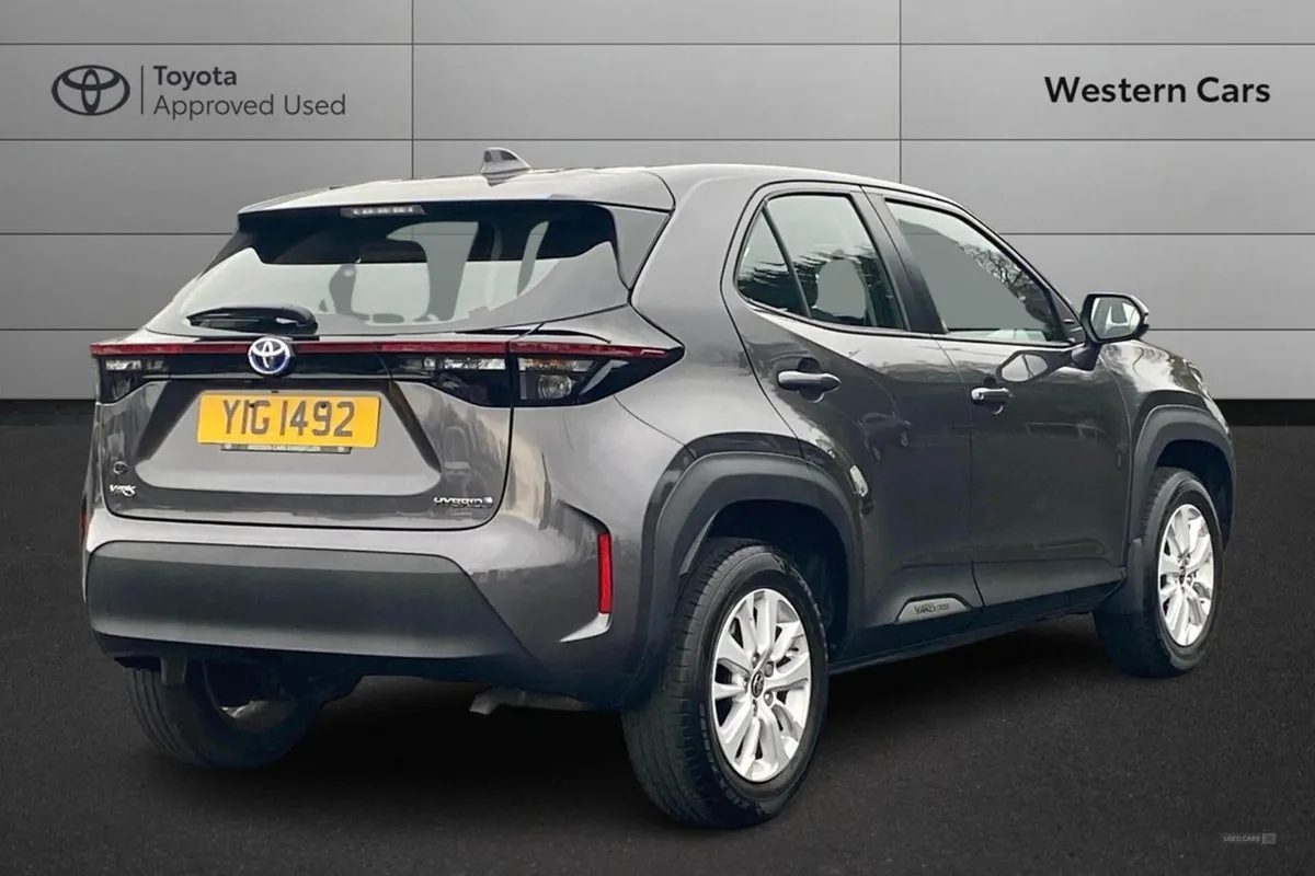 Toyota Yaris Cross 1.5 Vvt-h Icon E-cvt Euro 6 (s - Image 2