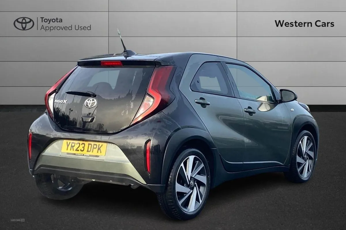 Toyota Aygo X 1.0 Vvt-i Edge Euro 6 (s/s) 5dr - Image 2