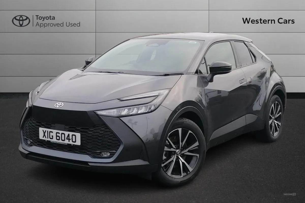 Toyota C-HR 2.0 Vvt-h 13.6 kWh Design CVT Euro 6 - Image 3