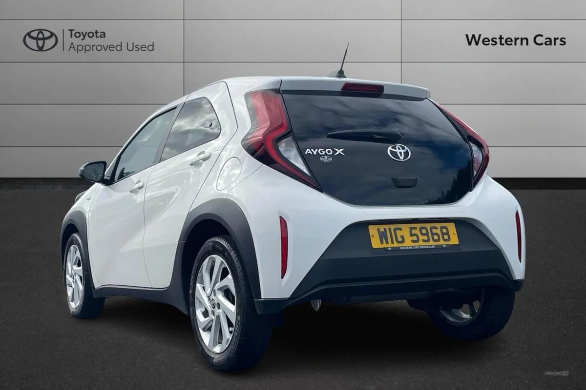 Toyota Aygo X 1.0 Vvt-i Pure Hatchback 5dr Petrol - Image 4