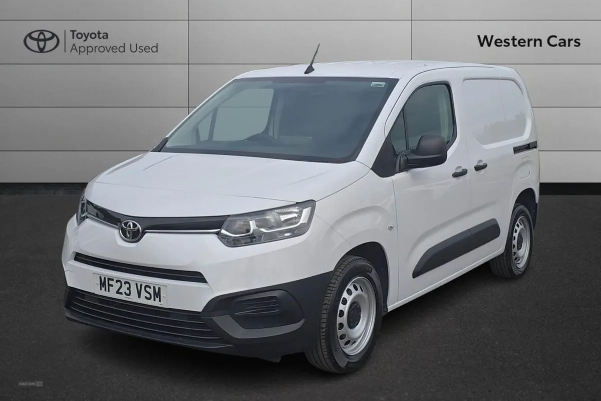 Toyota Proace 1.5 Bluehdi Active Short Panel Van - Image 3
