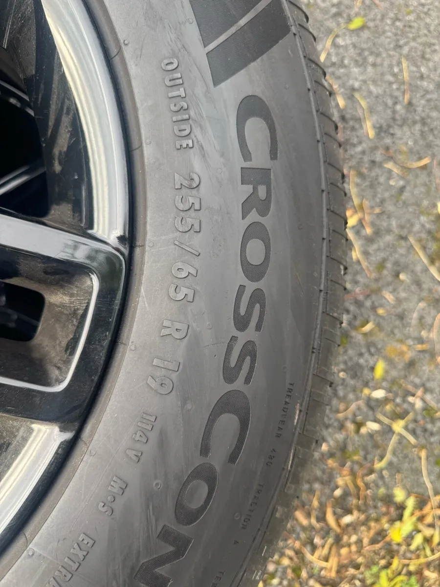 Landrover Defender Alloys 255/65/19 - Image 3
