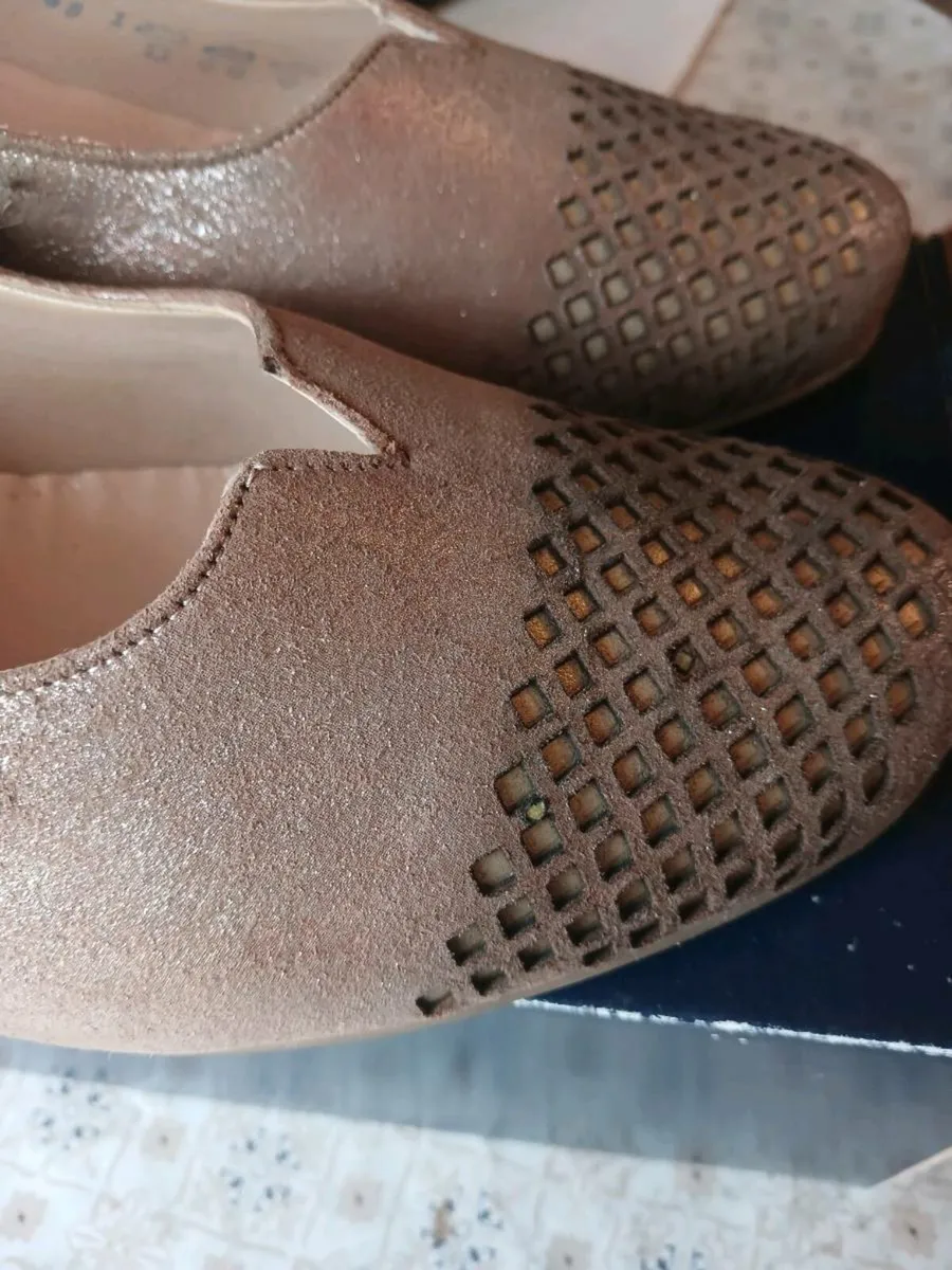 Ladies shoes - Image 4
