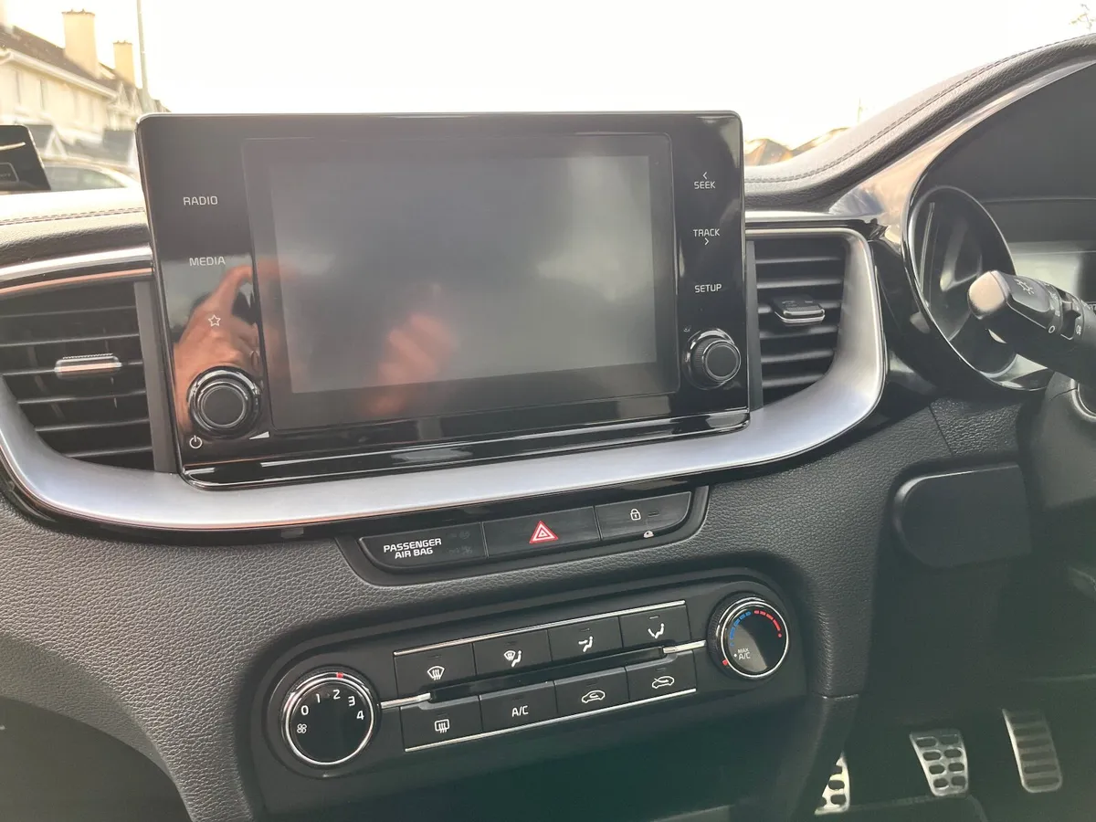 Kia Ceed 2021 - Image 3