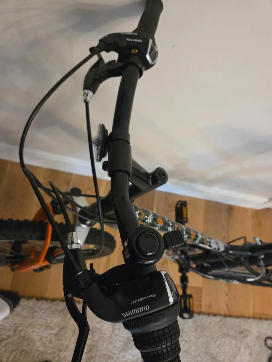 Mountain Bike - Image 2