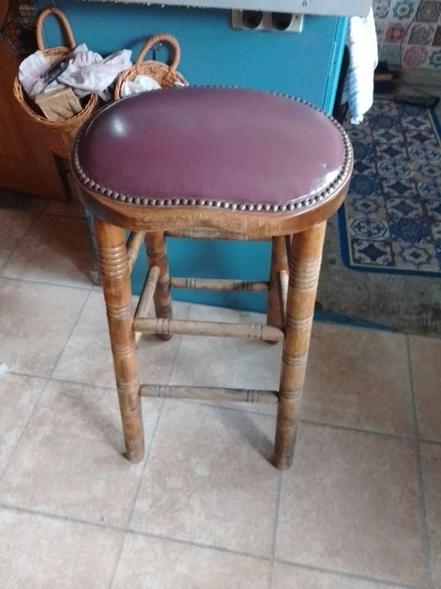 Vintage Oak bar stools pair - Image 1