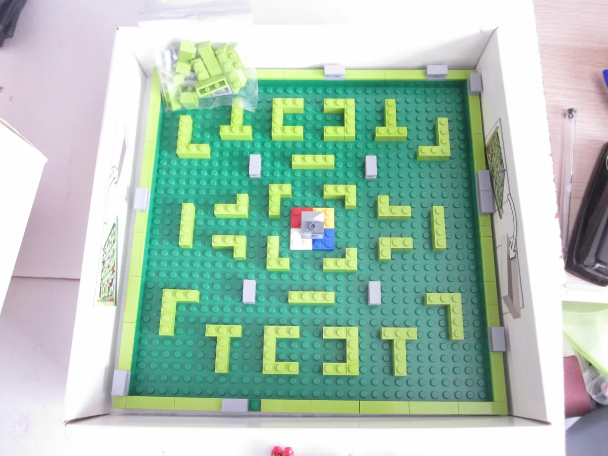 Lego Minotaurus Board Game 3841 - Image 3