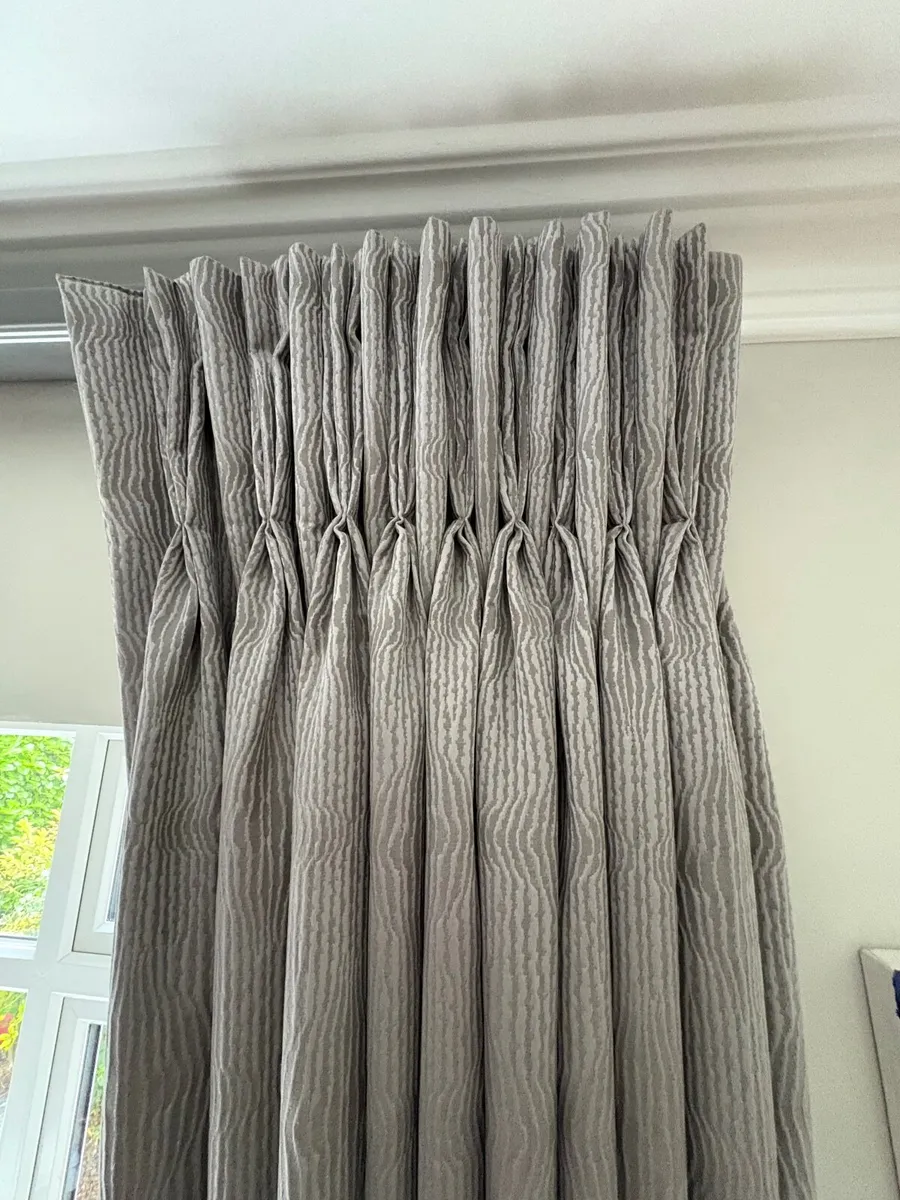 Curtains - Image 1