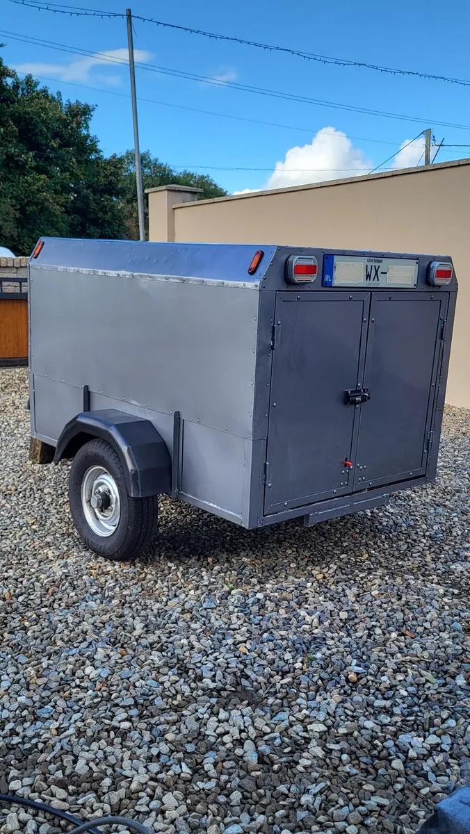 Camping trailer - Image 3