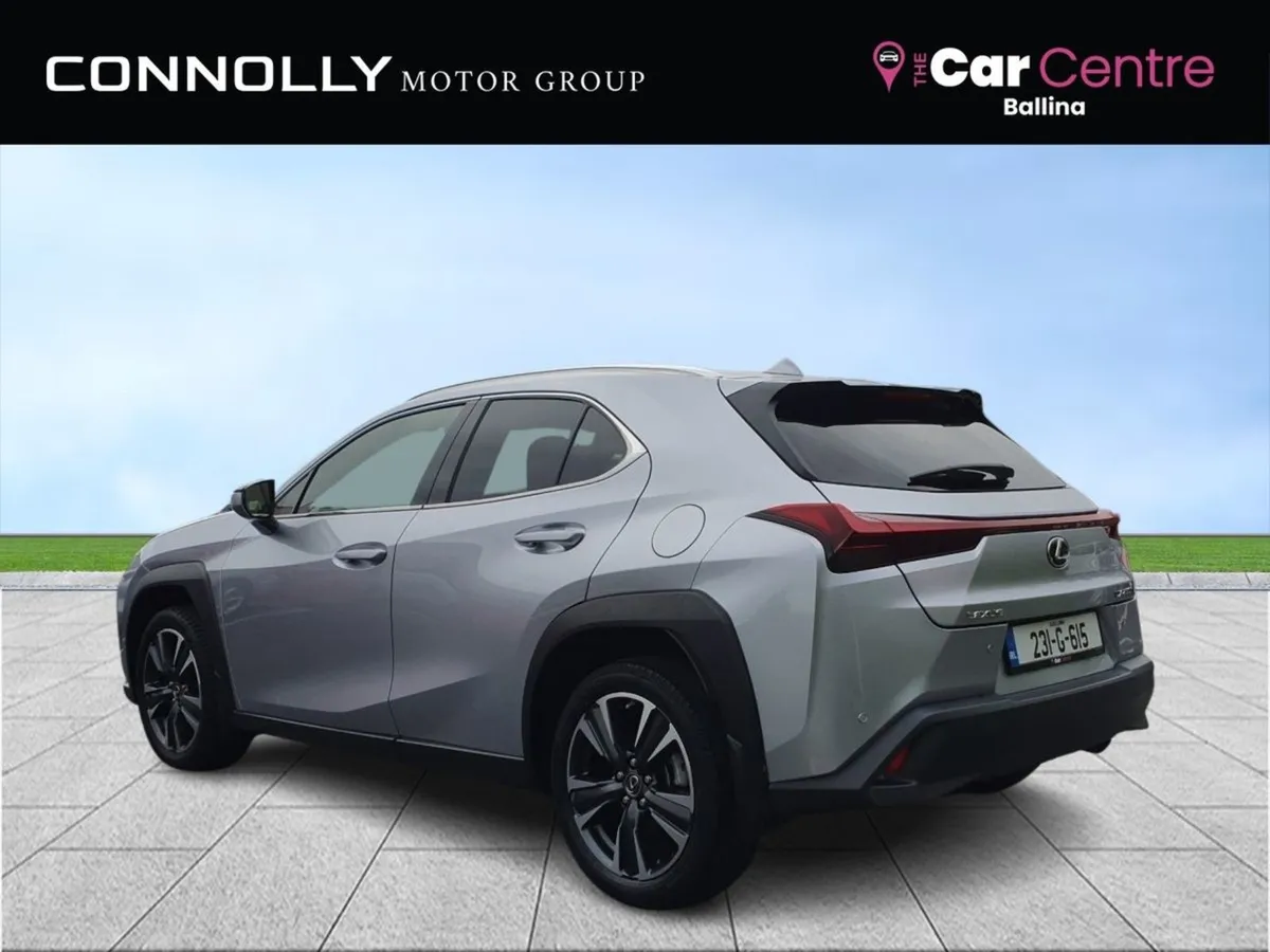 Lexus UX250h Dynamic Auto 1.8 Hybrid - Image 3