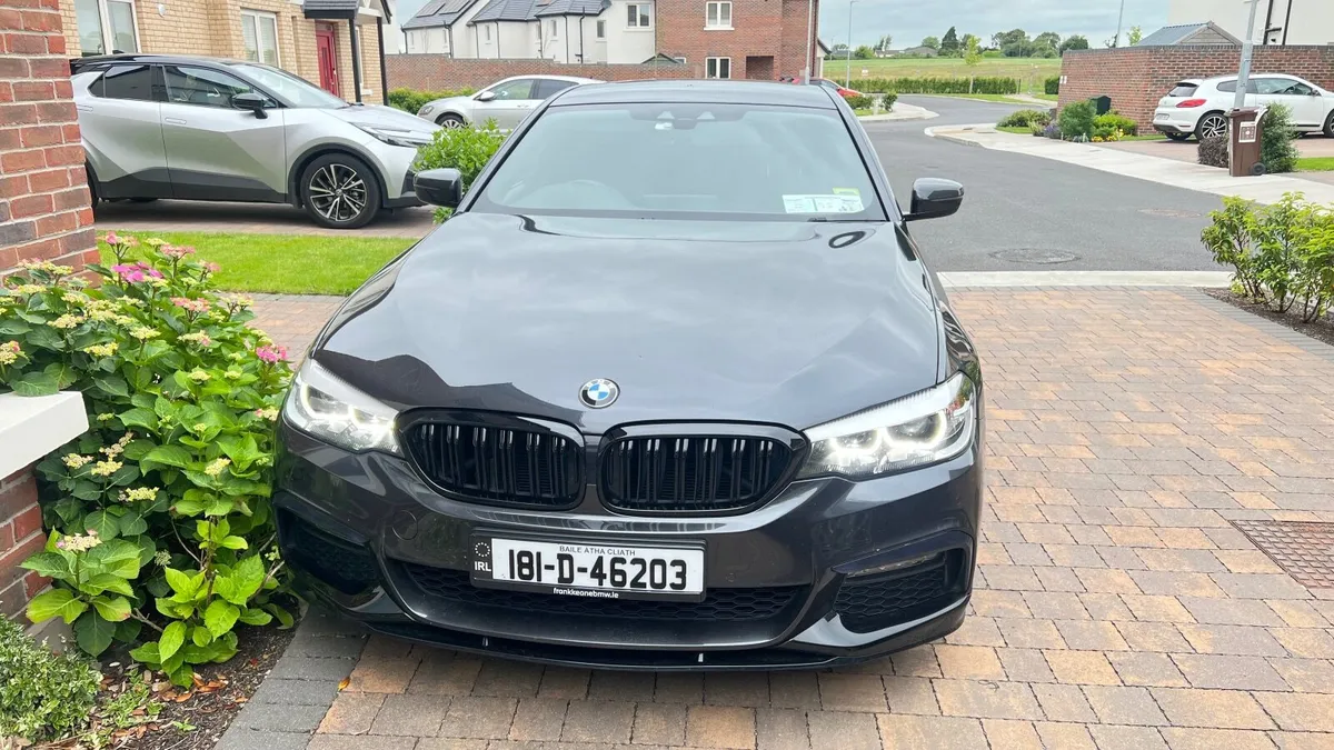 BMW 5-Series 2018 - Image 1