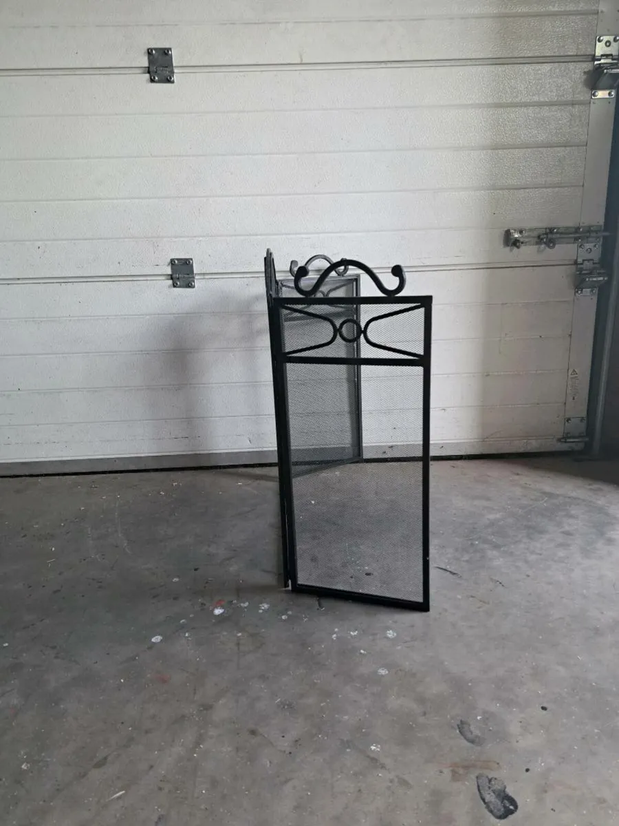 Fire guard - Image 2