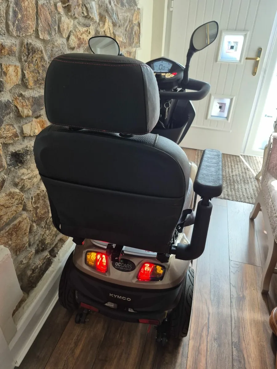 Mobility scooter - Image 1