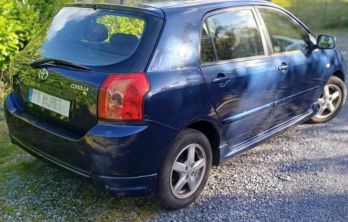 Toyota Corolla - Image 4