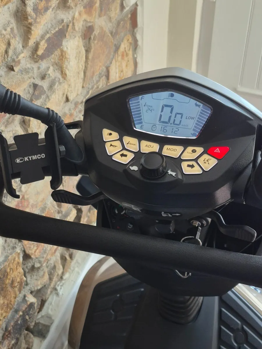Mobility scooter - Image 3