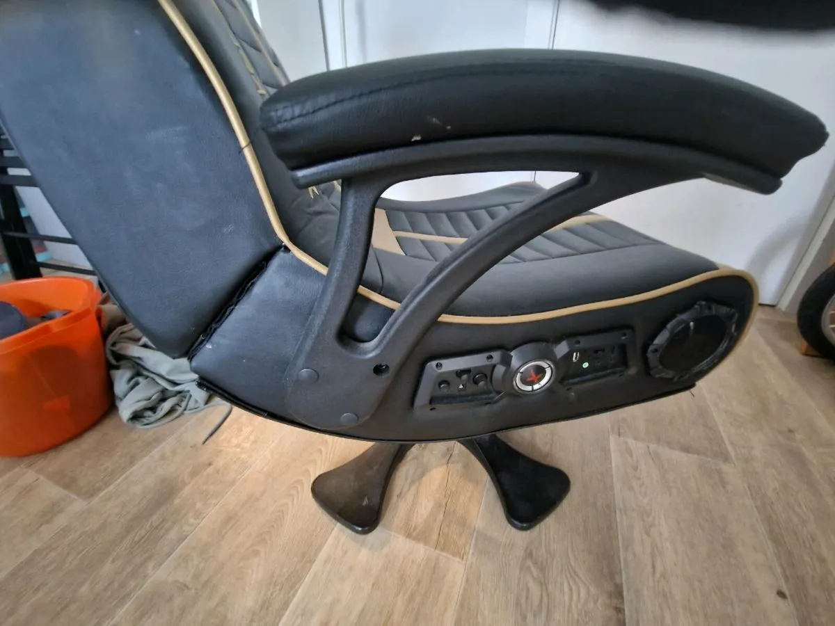 Rocket Gaming Chair - Image 3