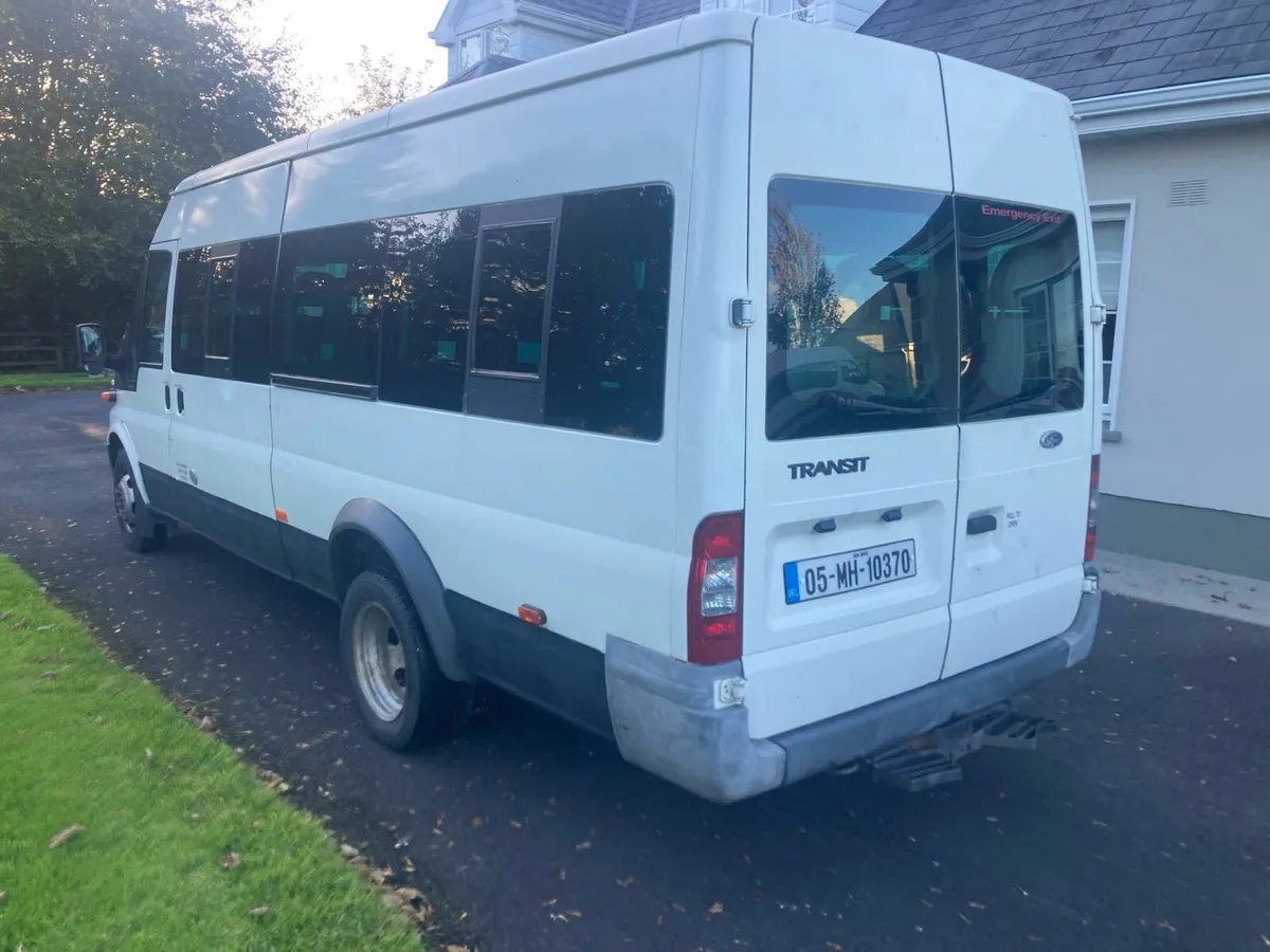 Ford transit 2005 16 seater - Image 2