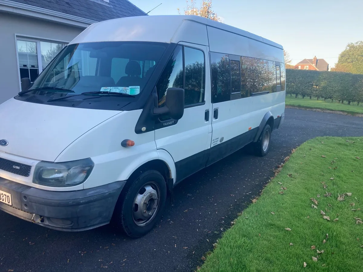 Ford transit 2005 16 seater - Image 3
