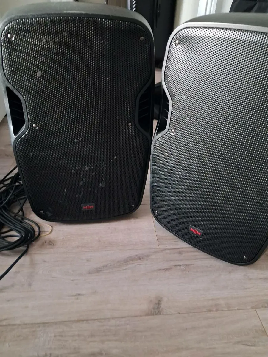 HH 800 watts each side speakers - Image 1
