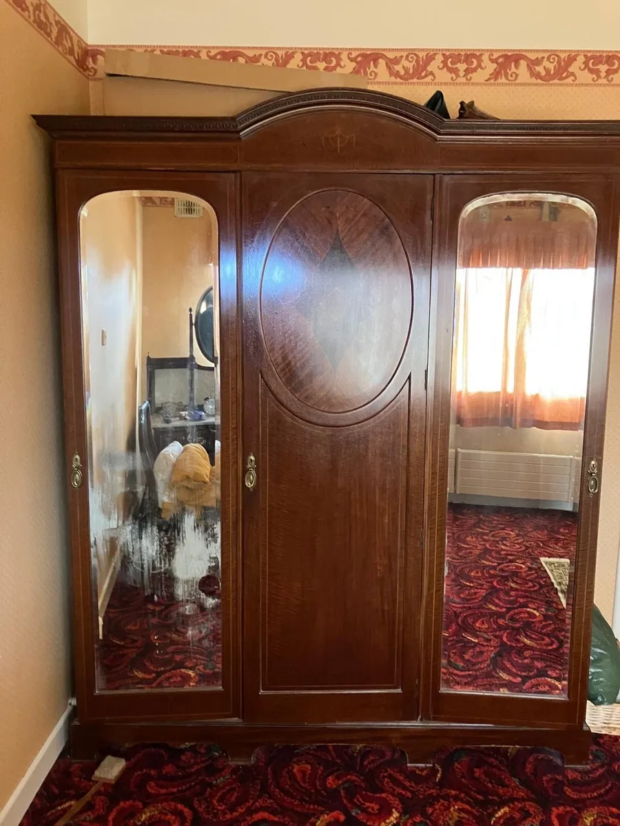 Wardrobe