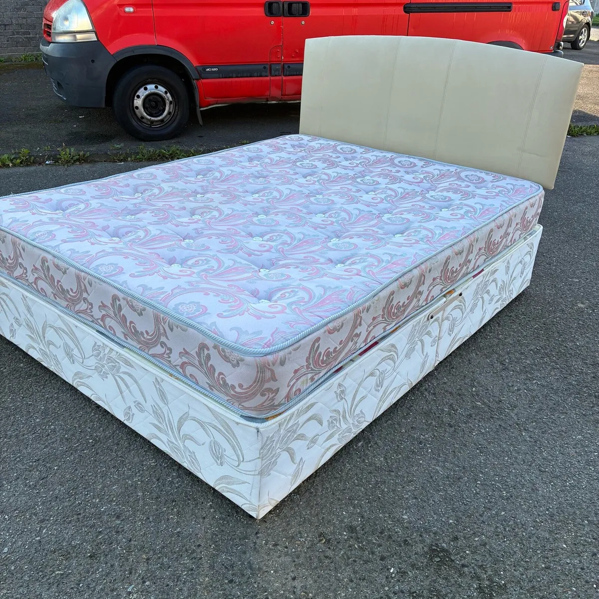 5ft king Bed - Image 1