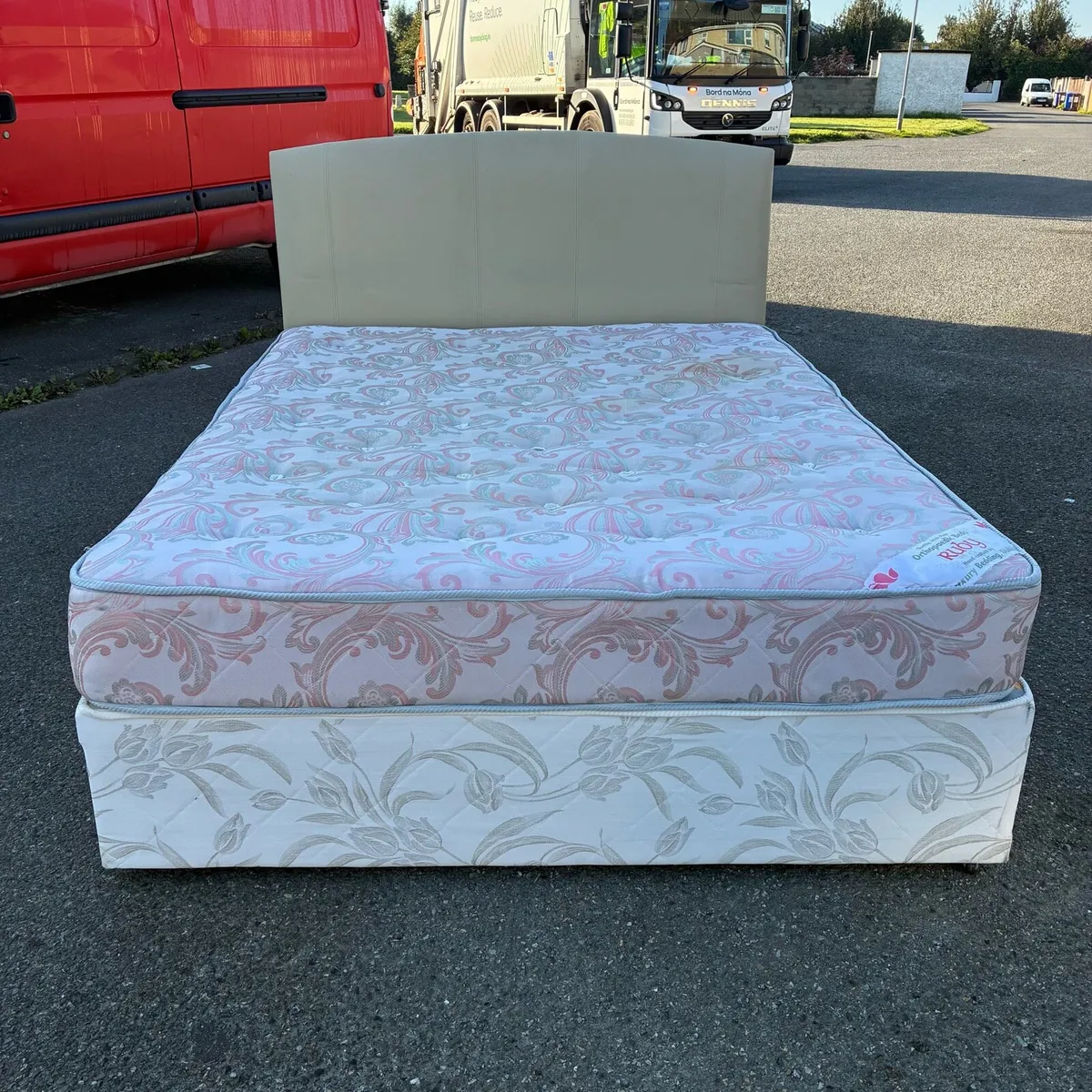 5ft king Bed - Image 2